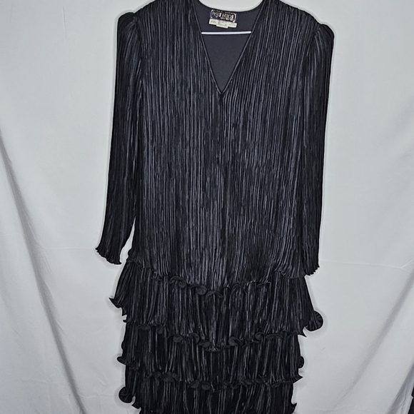 Vintage Pierre Labiche 1980's Paris New York pleated vneck tiered layered dress - Picture 1 of 7